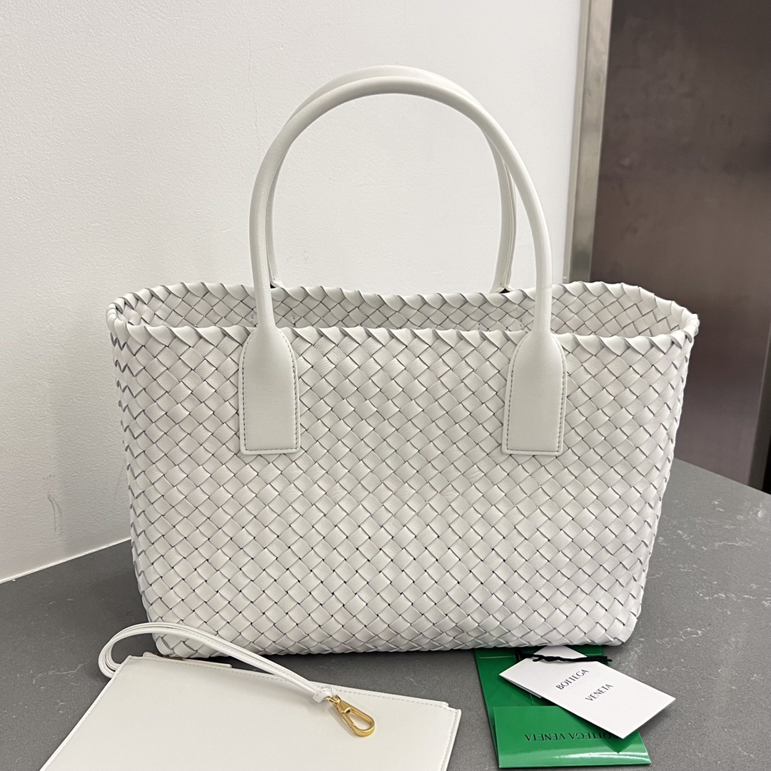 Small Cabat Intreccio Leather Tote Bag White